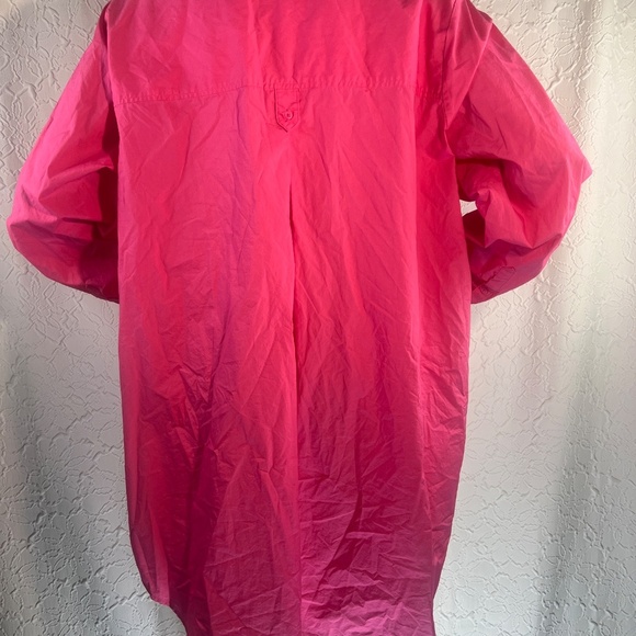 On 34th Tunic Shirt - Picture 3 of 6